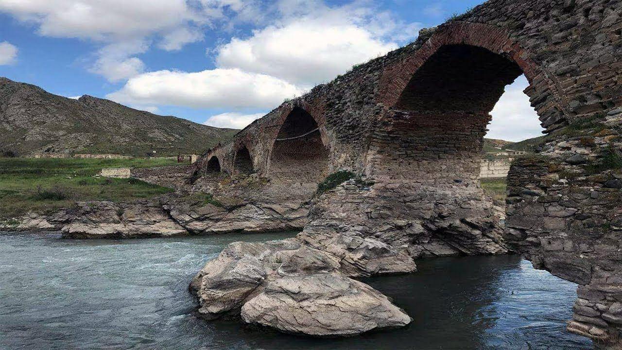 Xudafərin sərhəd keçid məntəqəsi ilə bağlı razılıq əldə olunub