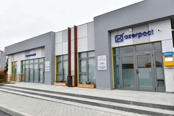 İlham Əliyev və Mehriban Əliyeva yeni İnşa edilmiş Tədris və Xidmət Kompleksinin açılışında - FOTO