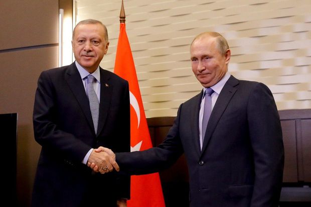 Ərdoğan və Putin Ukrayna ətrafında baş verənləri telefonla müzakirə ediblər