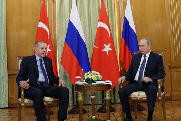 Putin Ərdoğanı Soçi görüşünün yekunları barədə məlumatlandırıb