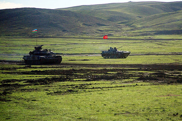 Azərbaycan və Türkiyə hərbçilərinin İranla sərhəddə birgə təlimi keçirilir