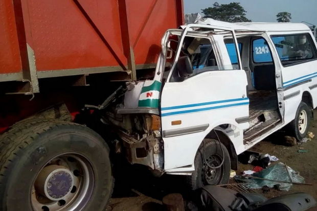 Nigeriyada dəhşətli qəza: 16 ölü, 80-dən çox yaralı