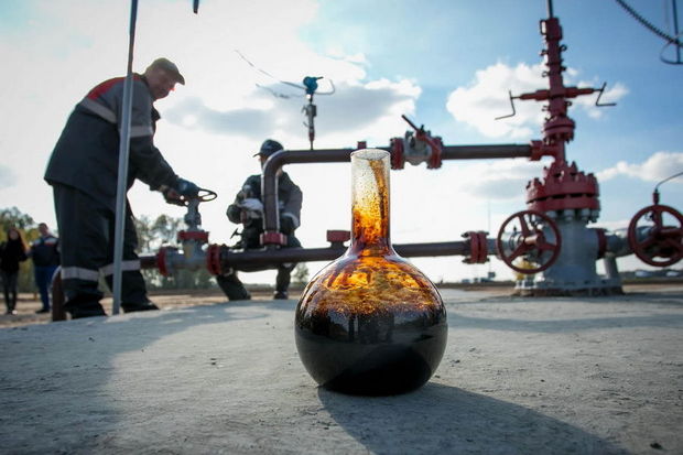 Dünya bazarında neft qiymətləri artıb