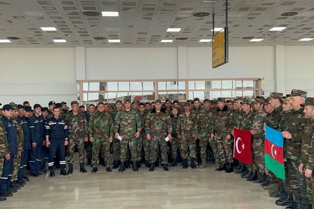 FHN xilasedicilərinin ikinci qrupu Türkiyədən Vətənə qayıdıb