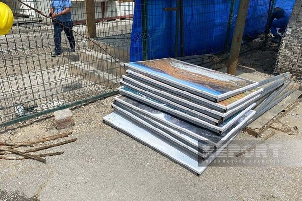 Laçın-Xankəndi yolunda ekofəalların quraşdırdıqları çadırlar və plakatlar sökülür