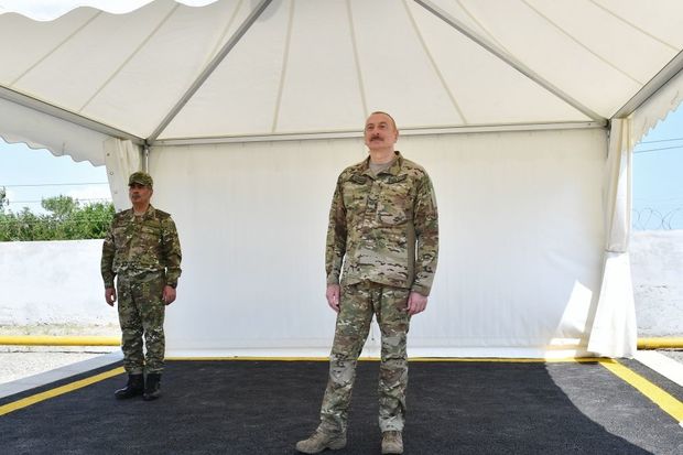 Prezident: “Biz döyüş qabiliyyətimizi əhəmiyyətli dərəcədə artırırıq və artıracağıq”