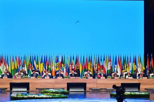 İlham Əliyev Bakıda keçirilən beynəlxalq tədbirdə çıxış edib