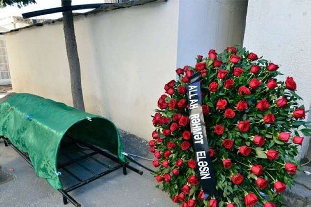 Bakıda məktəbli qız vəfat etdi