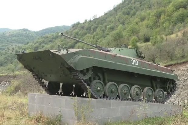 Ermənilərin Qarabağdakı daha bir “abidəsi” sökülür