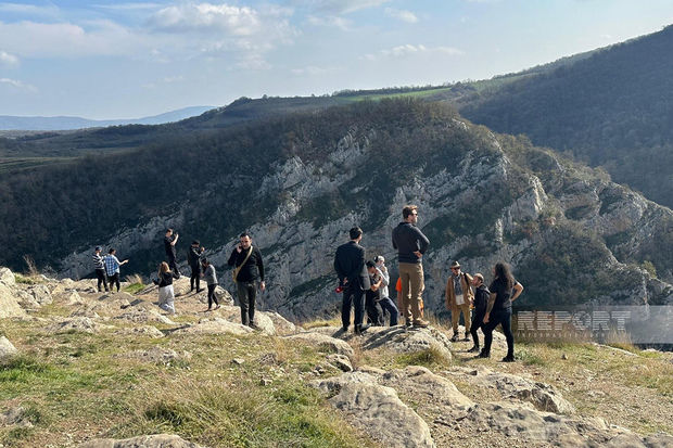 Beynəlxalq səyyahlar Şuşada Cıdır düzündə olublar