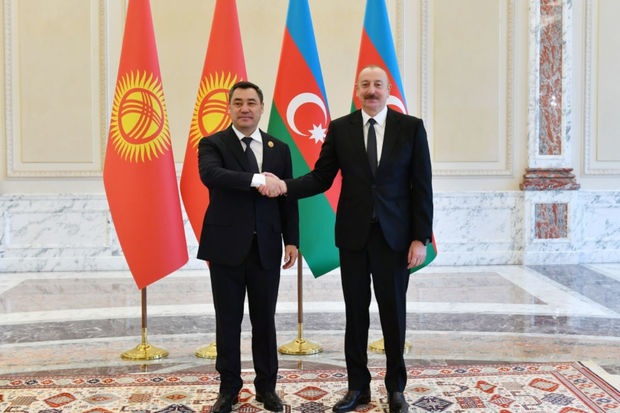 Prezident İlham Əliyev Sadır Japarova zəng edib