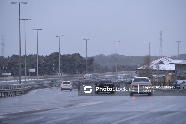 Sürücülərin NƏZƏRİNƏ - Buz bağlayan yolların SİYAHISI