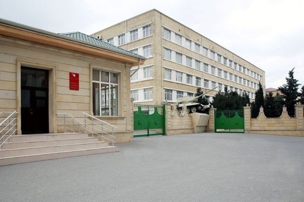 Müdafiə Nazirliyindən 30 yaşınadək hərbi vəzifəlilərə MÜRACİƏT