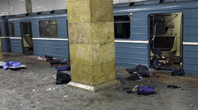 Bakı metropolitenində baş vermiş TERROR AKTI: 13 nəfərin həyatına son qoyan partlayış