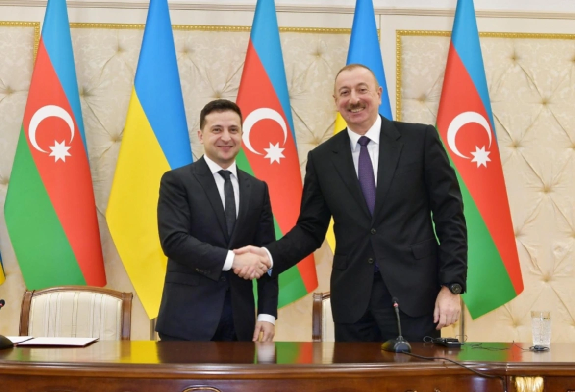 Ukrayna Prezidenti Volodimir Zelenski Prezident İlham Əliyevə zəng edib