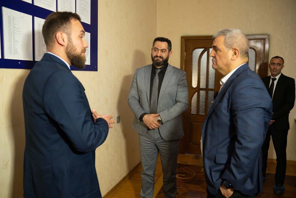 Həci Ceyhun Salmanov xalqı təbrik etdi