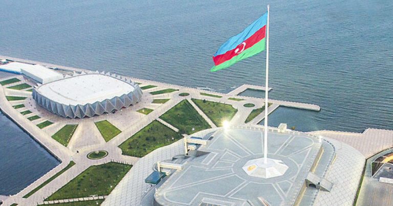 Azərbaycan Bayrağı ikinci dəfə ölçüsü ilə rekord qırdı