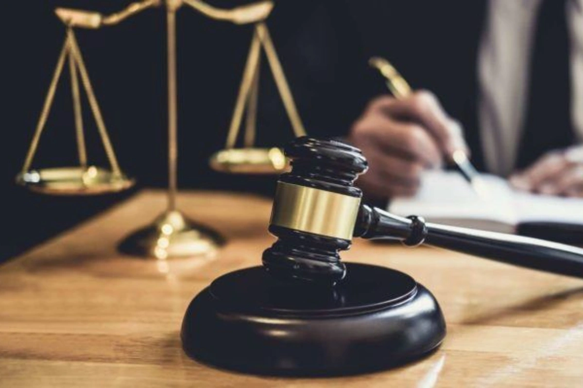 Azərbaycanda hava limanında ƏMƏLİYYAT: Gəmi kapitanı və daha iki nəfər həbs edildilər