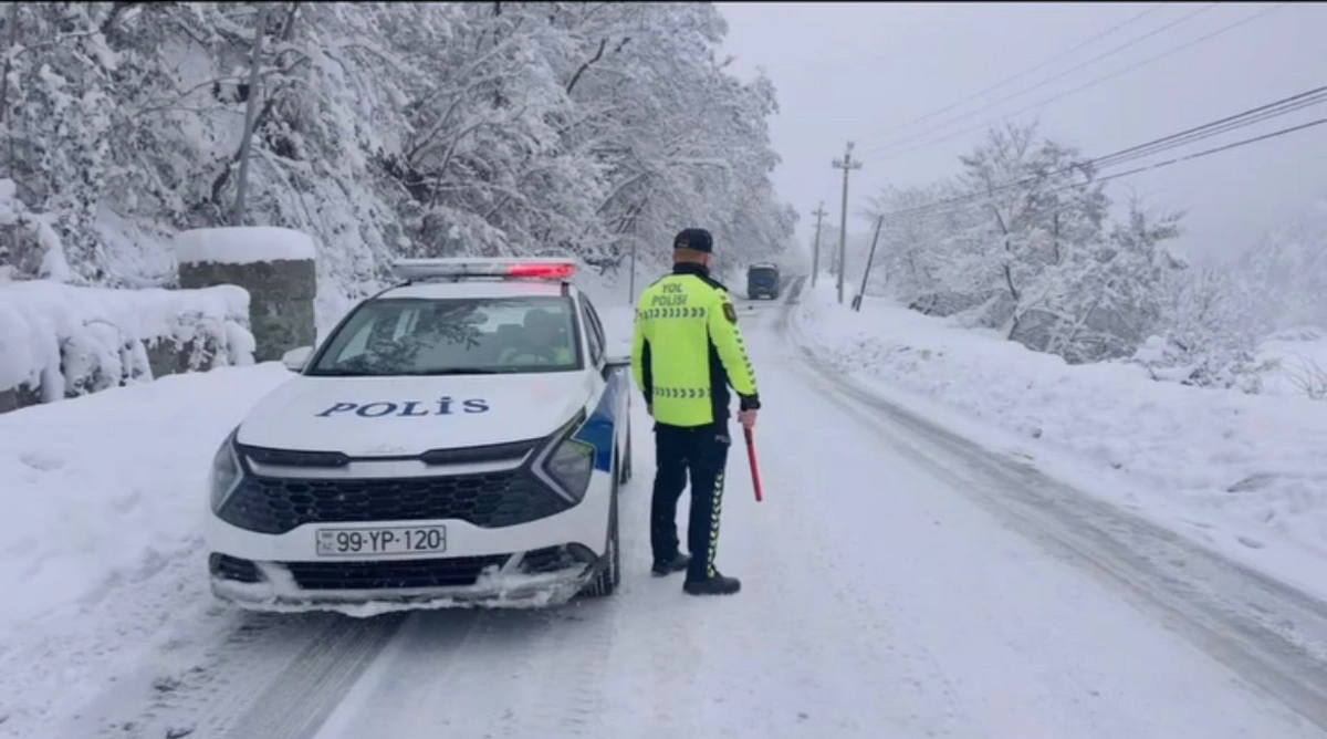 Yol polisindən hava şəraiti ilə bağlı sürücülərə MÜRACİƏT