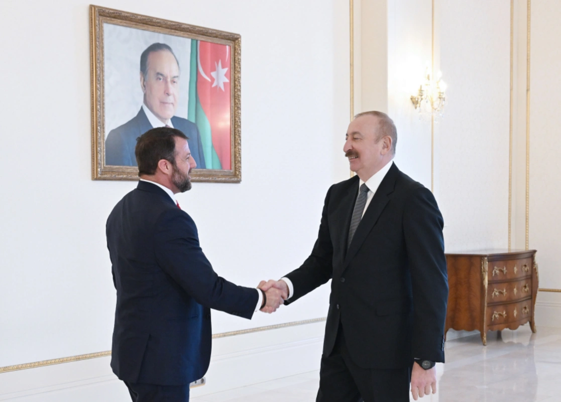 Prezident İlham Əliyev ABŞ nümayəndə heyətini qəbul edib