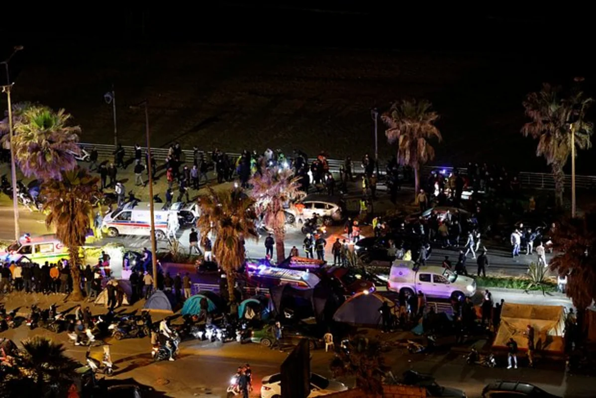 İsrail PUA-sı Beyrutda avtomobili vurdu: Səkkiz nəfər öldü