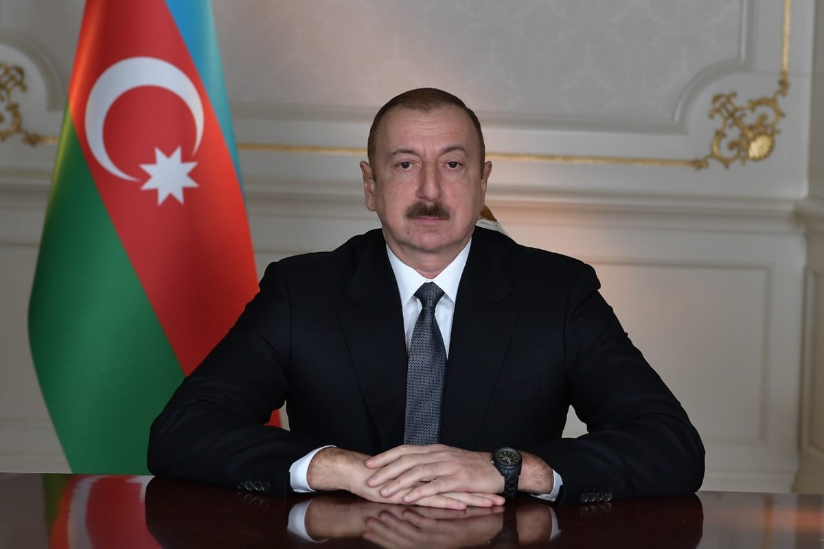 Bir sıra şəxslərə Prezidentin fərdi təqaüdü veriləcək - SİYAHI