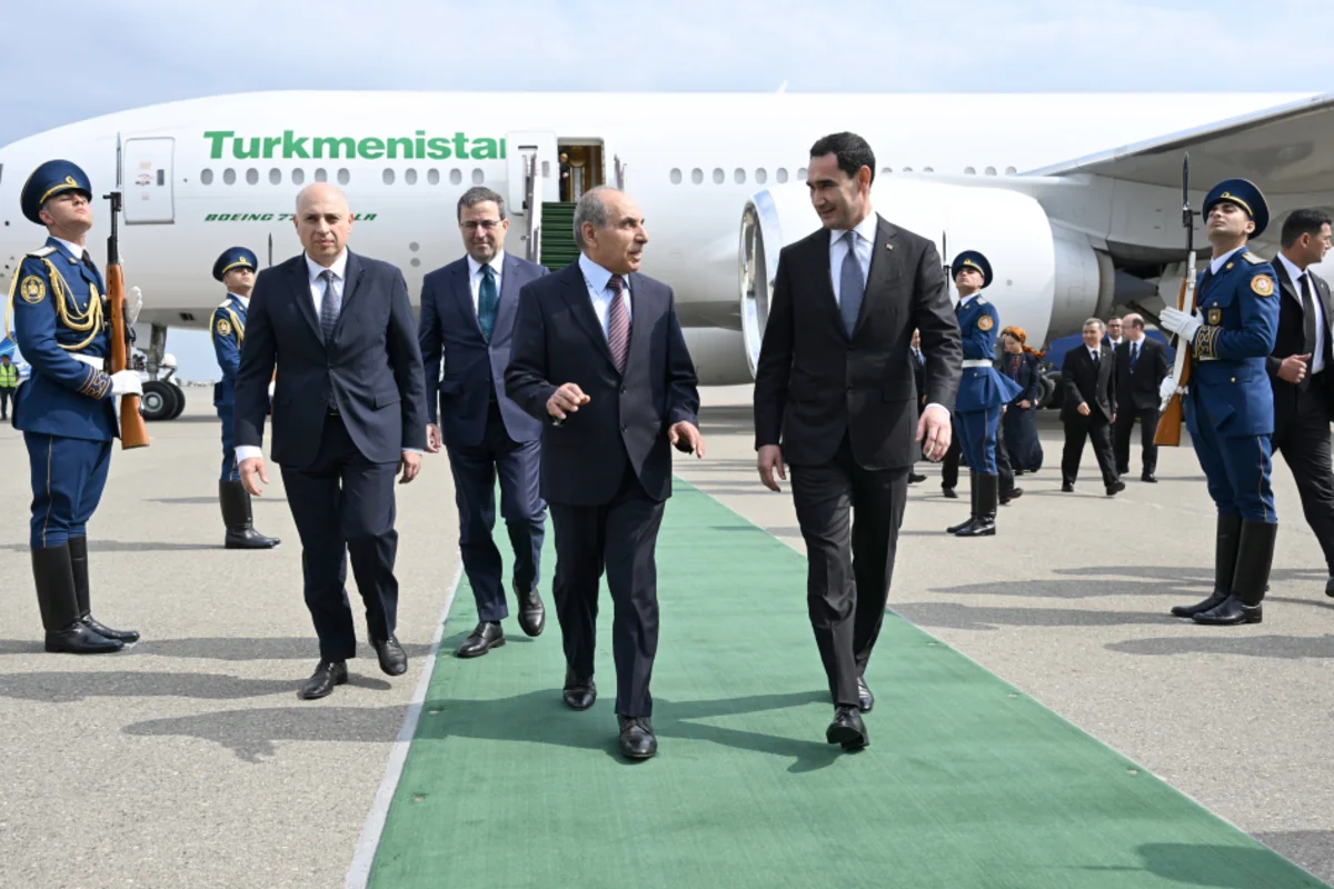 Türkmənistan prezidenti Azərbaycana səfərə gəlib