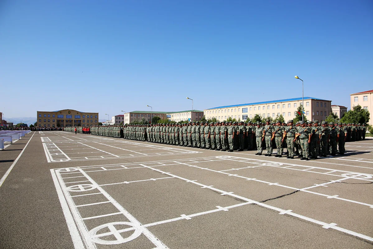Azərbaycan Ordusunda andiçmə mərasimləri keçirilib