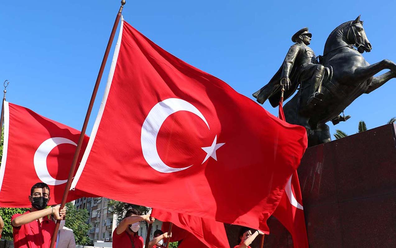 Bu gün Türkiyədə Zəfər bayramı qeyd edilir