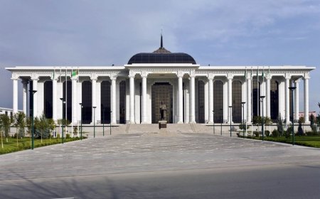 Türkmənistan parlamenti “Dostluq” yatağı ilə bağlı sənədi ratifikasiya edib