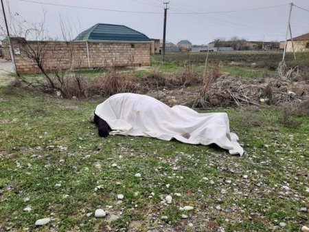 Kürdəmirdə avtomobil su kanalına aşıb: Yaralılar arasında iki uşaq var - FOTO