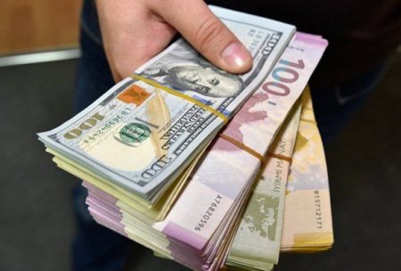 Azərbaycan Mərkəzi Bankı dollarla bağlı məlumat yaydı
