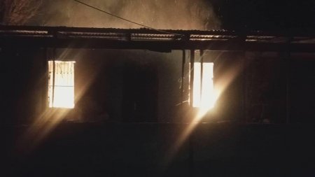 Ağdamda ev yanıb - FOTO
