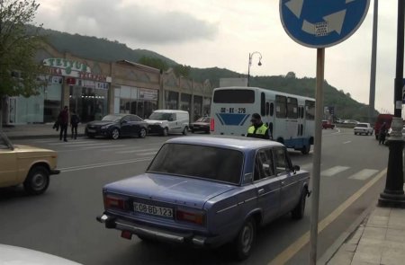 Balakəndə yol polisi reyd keçirib, qaydaları pozan sürücülər barəsində protokol tərtib olunub - FOTO