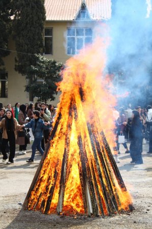 Novruz bayramı münasibəti ilə təntənəli bayram tədbiri keçirilib